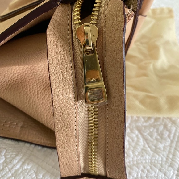 Brand new, authentic Chloe Porte Main bag in blush nude. Card of authenticity. - Picture 3 of 8